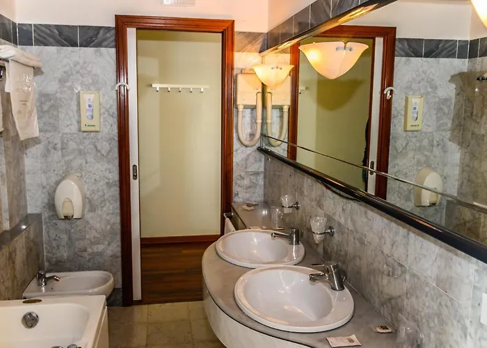 Otel Sirenella 3*