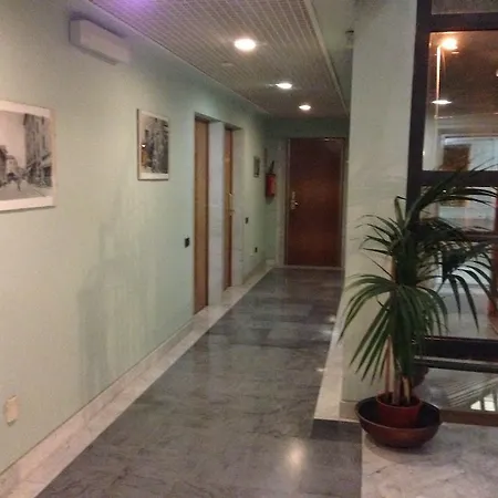 Sirenella 3*
