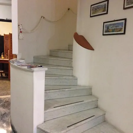 Sirenella Hotel 3*