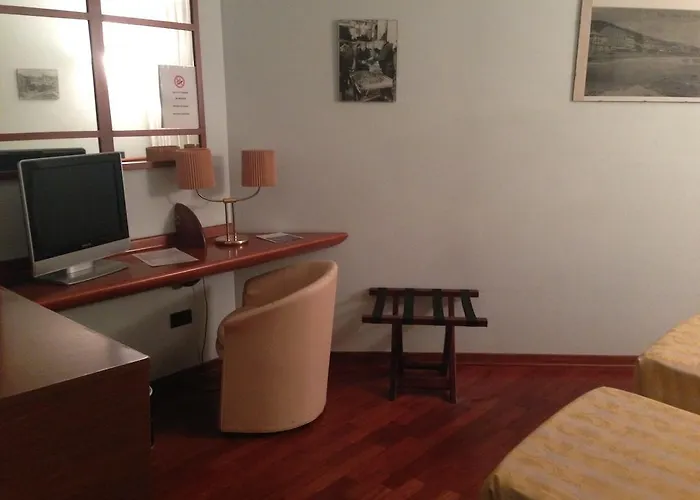 Hotel Sirenella Mele